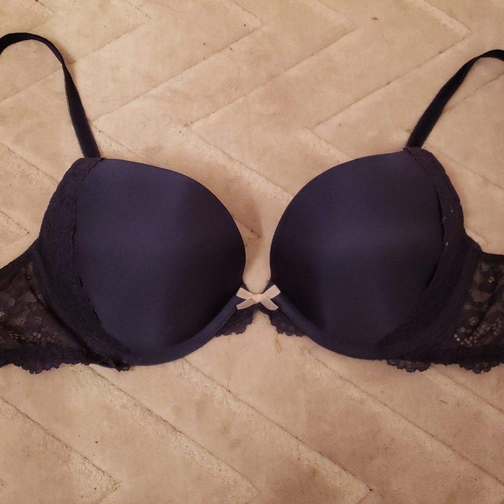 Victoria Secret Bra 34C
